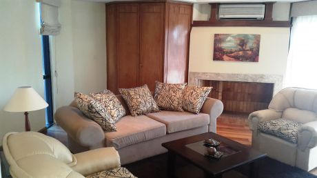 Gs. 4.000.000 Dpto. Amoblado Zona Las Mercedes