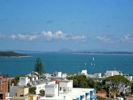 Apartamento En Alquiler 3 Dormitorios
