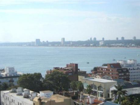 Apartamento En Alquiler 3 Dormitorios