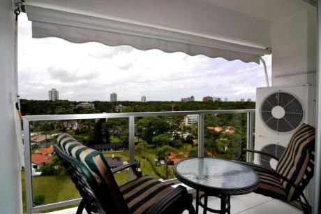 Apartamento En Alquiler 4 Dormitorios