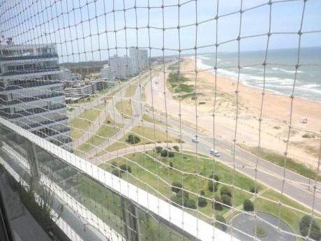 Apartamento En Alquiler 3 Dormitorios