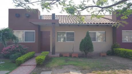 Casa En Venta Zona Este Carretera Cotoca Condominio Santa Fe