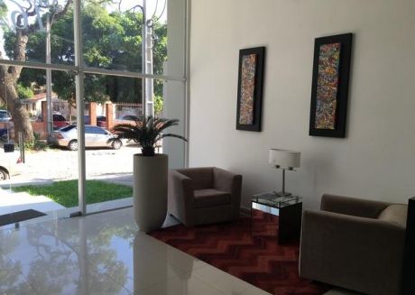 Alquilo Oficinas Nuevas En La Zona Del Shopping Del Sol