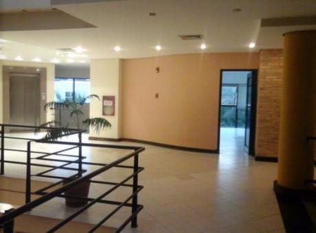 Alquilo Edificio Corporativo Zona Mcal. Lopez