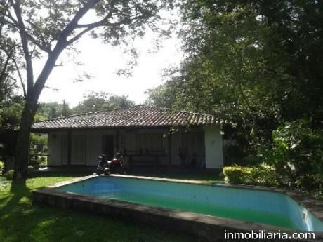 En Zona Del Lago