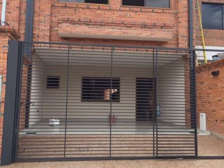 Vendo Hermosos Duplex Con Piscina( Mburucuya )