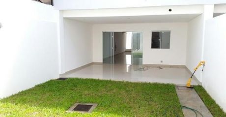Vendo Duplex Minimalista En Calle Tranquila Sin Salida