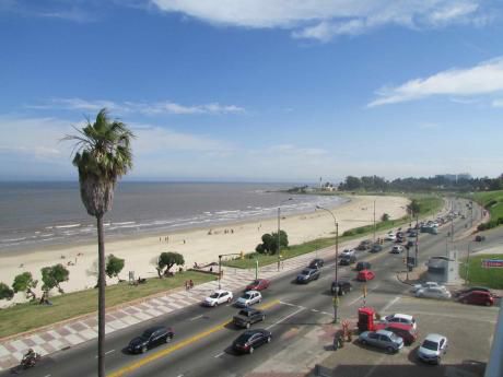 Apartamento En Venta Y Alquiler 3 Dormitorios