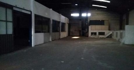 Sajonia A Pasos Del Palacio De Justicia !! S/ Asfalto