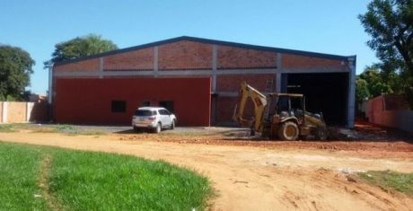 Tinglado 890 M2 Con Oficina - Disponible Desde El 1 De Junio De 2016 Nuevo A Estrenar