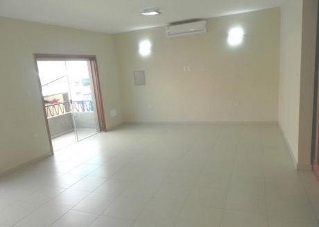 Oficinas Corporativas Sobre Azara
