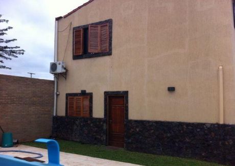 Vendo Hermosa Casa En Mariano R. A.