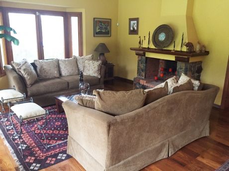 Finisima Residencia Zona Curda