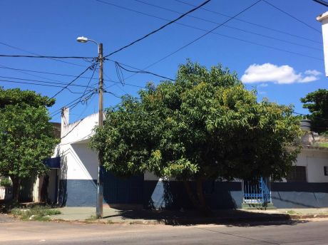 Vendo Casa En Esquina En barrio Obrero