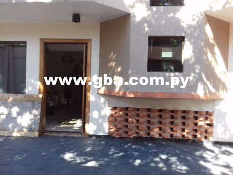 Vendo Casa En Lambaré
