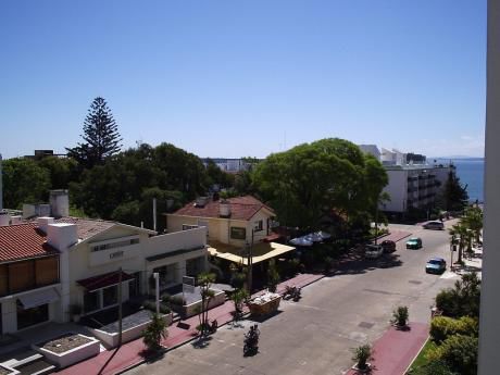 Apartamento En Alquiler 2 Dormitorios