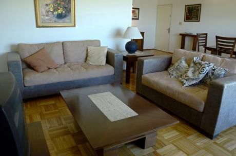 Amplio Apartamento 3 Dormitorios Sobre Rambla Buceo