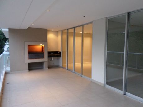 Departamento De Tres Dormitorios En Suite En Barrio Villa Morra