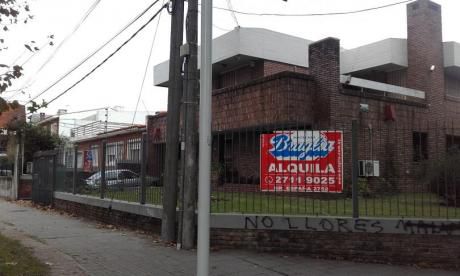 Hermosa, Rivera Esq Rio De La Plata, 4 Dorm , Escritorio. 3gjes, 290mts Cons.