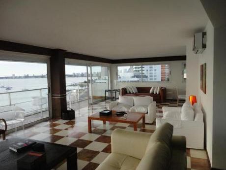 Apartamentos En Península