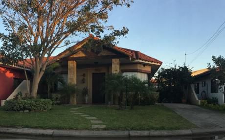 Casa En Venta En Condominio Cerrado Zona Norte