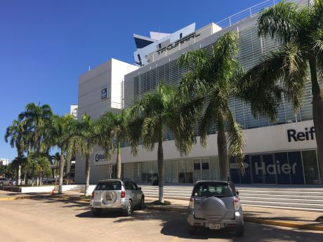 Centro Empresarial Equipetrol, Tacuaral I