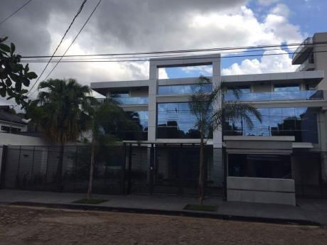 Capital Alquila Oficinas Corporativas En El Edificio Las Acacias.