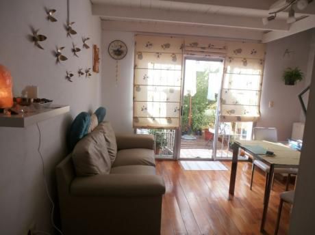 Ref 1833, Muy Lindo Apartamento 1 Dorm Con Patio