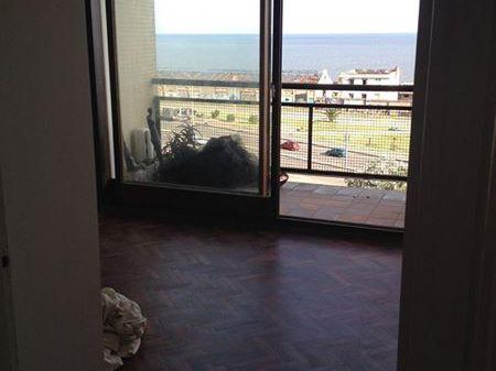 Apartamento 2 Dormitorios En Palermo, Montevideo