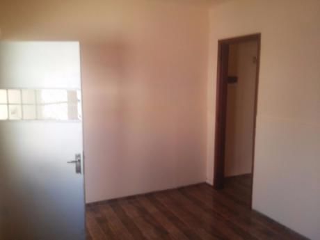 Apartamento 1 Dormitorio En La Union. Gobernador Viana Y Juan Jacobo Rousseau