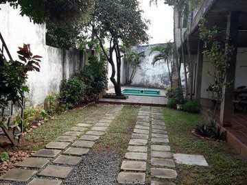 Casa De 470m2 - Bo. Santa Librada - Z/ Uca
