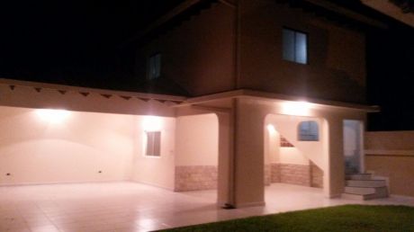 Casa En Lambaré