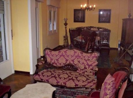 Venta Apto. 3 Dormitorios Y Servicio Centro