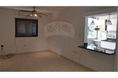 Amplio Departamento Zona Shopping Pinedo