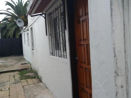 Apto A 1 Cuadra De Rivera Y Comercio