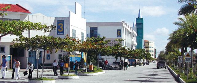 Universidad en Zona Norte, Santa Cruz