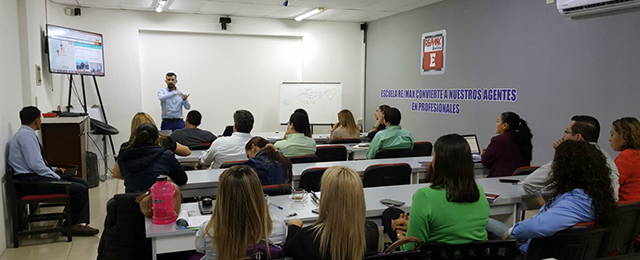 InfoCasas brinda taller sobre Internet y Real Estate en Bolivia