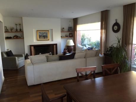 Muy Exclusivo, Excelente Zona, Con Renta