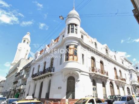 Edificio Palacio Amézaga, Oportunidad De Inversión, 1500 M2