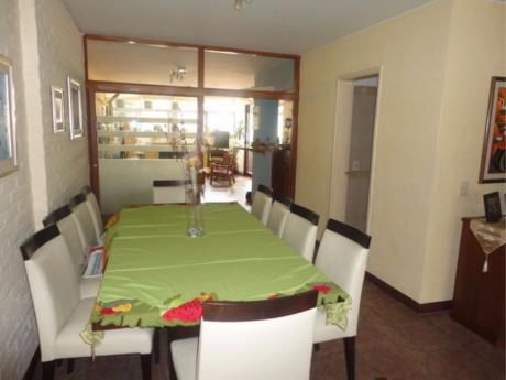 Excelente En 250 M2. Edif. En 2 Plantas - Próx. Tomás Diago