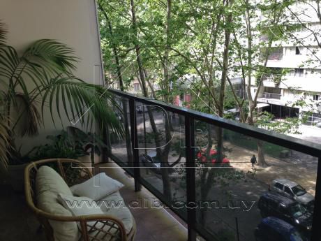 Apartamento Venta Pocitos Tres Dormnitorios Con Renta!!!