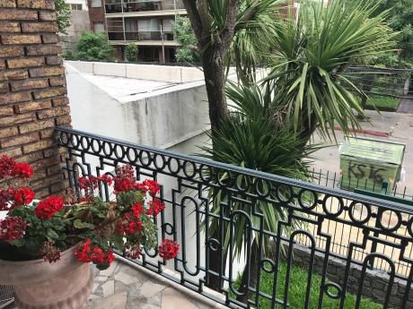 Solida Y Con Excelente Potencial Casa En El Corazon De Pocitos