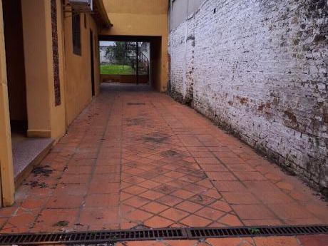 Vendo Casa Antigua En El Barrio Seminario