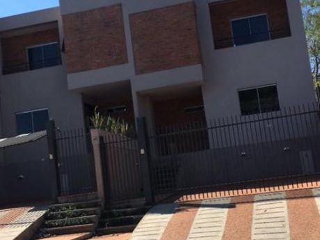 Alquilo Duplex En Barrio Cerrado