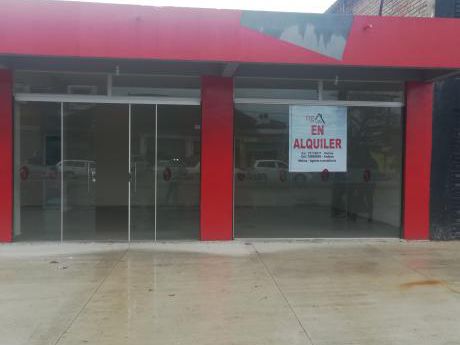Local Comercial En Avenida