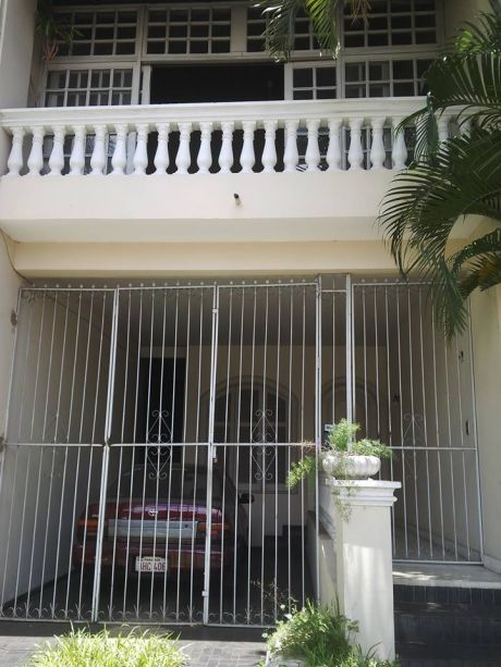 Majestuosa Casa En El Centro De Asuncion En Venta