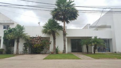 En Venta Hermosa Casa En Condominio Villa Del Rosario