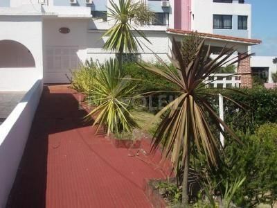 Casa En Piriapolis (centro)