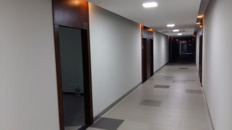 Oficina En Venta Torres Ubc