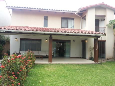 Hermosa Casa En Alquiler
